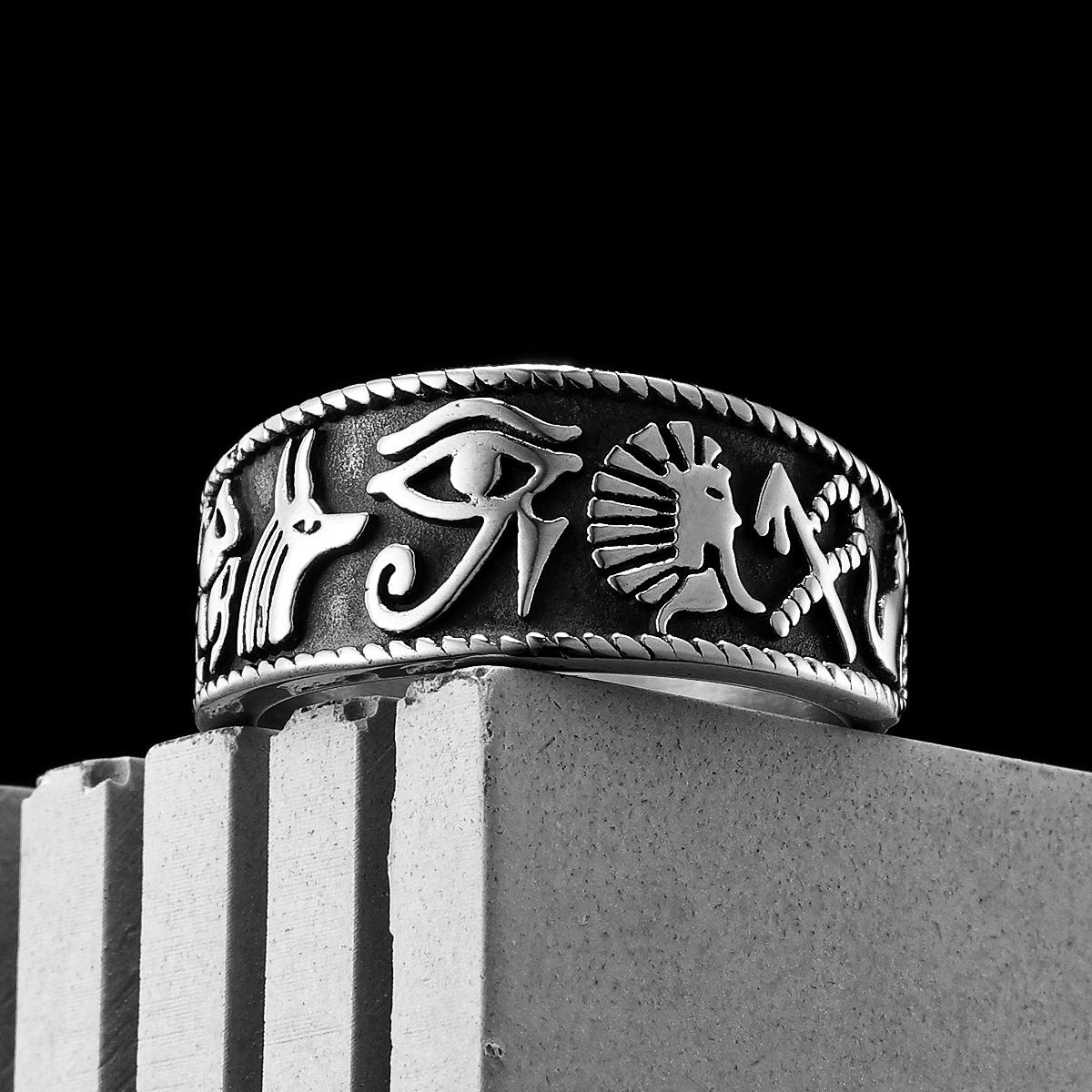 Women Accessories In Egypt - อียิปต์ฟาโรห์ Eye of Horus Totem แหวนผู้ชายสแตนเลส