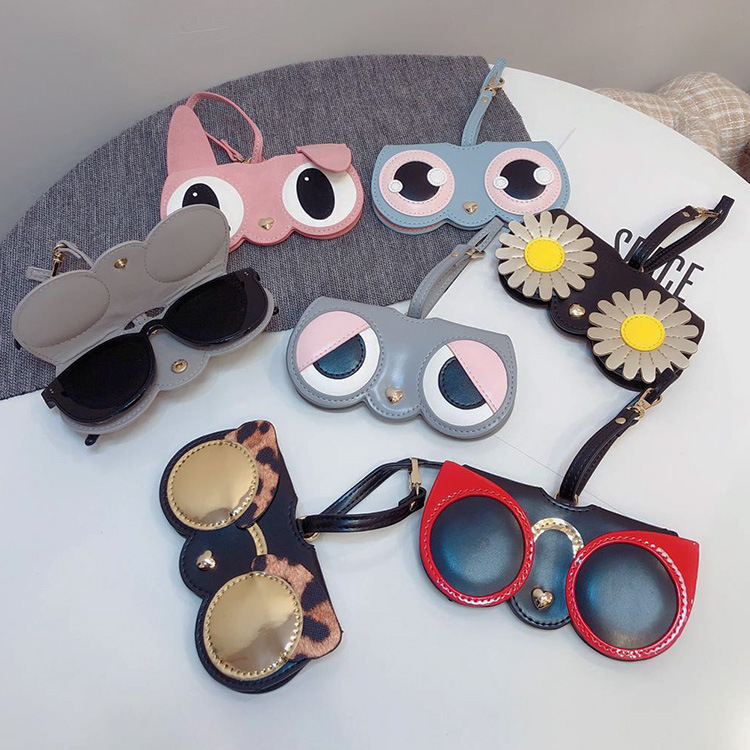 INS การ์ตูนน่ารักกรณีแว่นตาชาย - Women Accessories List บทวิจารณ์และราคา