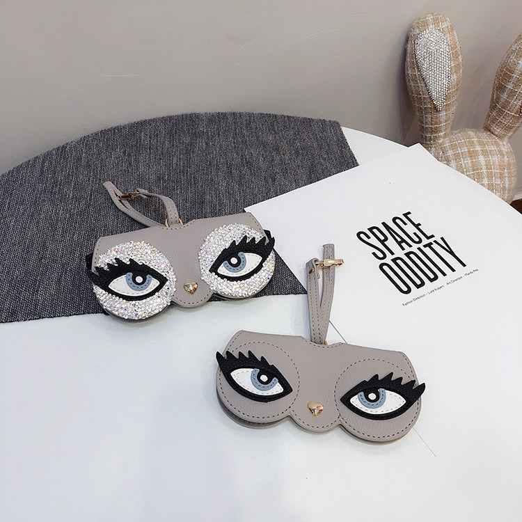 INS การ์ตูนน่ารักกรณีแว่นตาชาย - Women Accessories List บทวิจารณ์และราคา