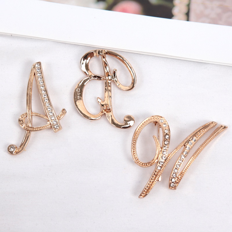 เข็มกลัดติดเสื้อผ้าผู้หญิง ประ - Women Accessories In English บทวิจารณ์และราคา
