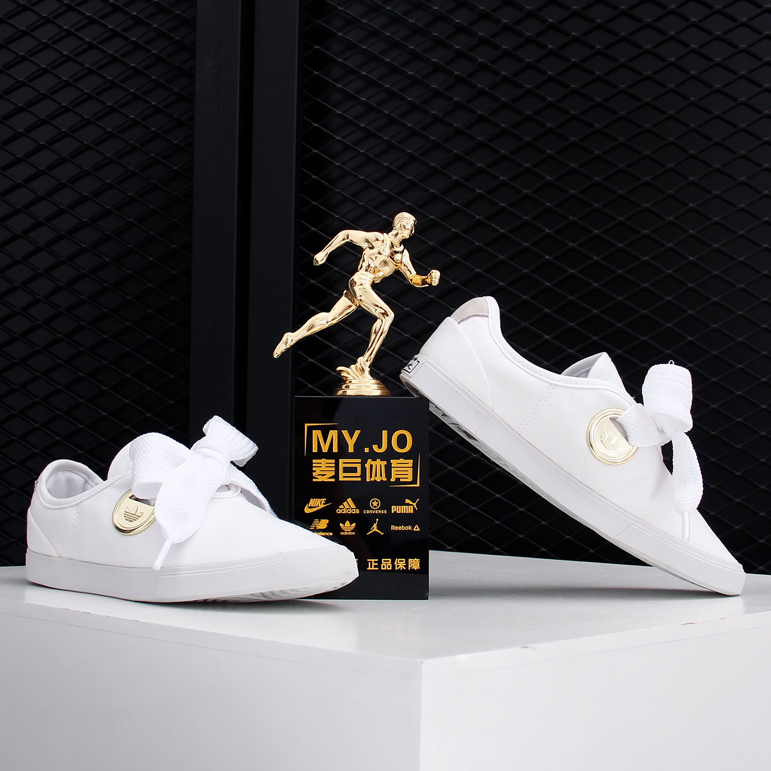อาดิดาสของแท้ SLEEK LO W รองเท - Women'S Accessories Adidas บทวิจารณ์และราคา